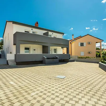 Stunning In Holiday home Soline (Krk)