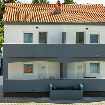 Stunning In Holiday home *